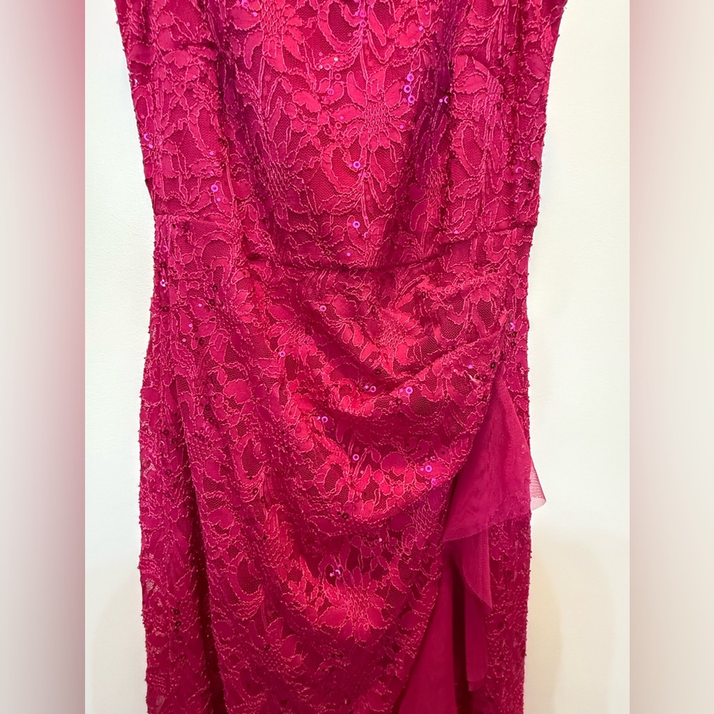 NWT Candalite Fuchsia Lace Sequence Gown - Size M - Picture 5 of 16